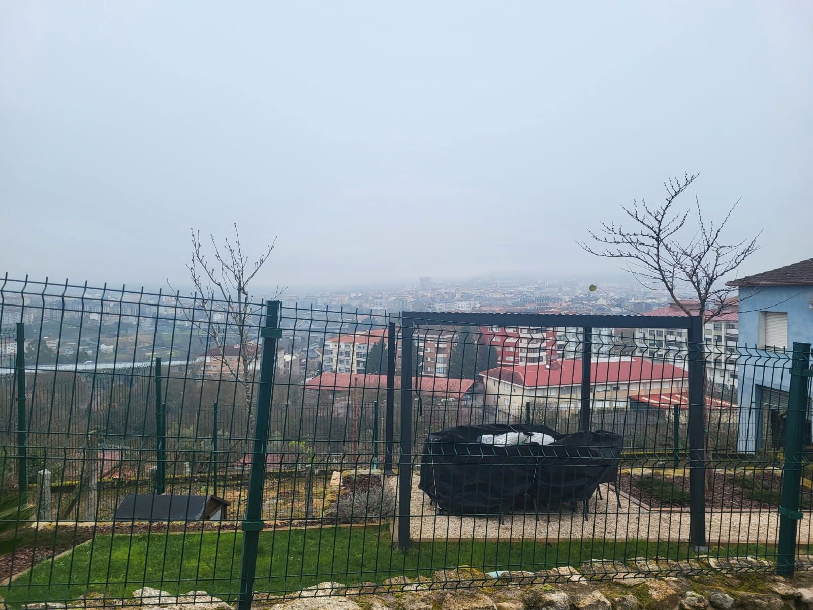 Casa o xalet en venda en Ourense Capital  amb Jardí privat, Terrassa i Traster