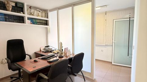 Photo 3 of Flat for sale in Rambla de Méndez Núñez, Casco Antiguo - Sta. Cruz - Ayuntamiento, Alicante / Alacant