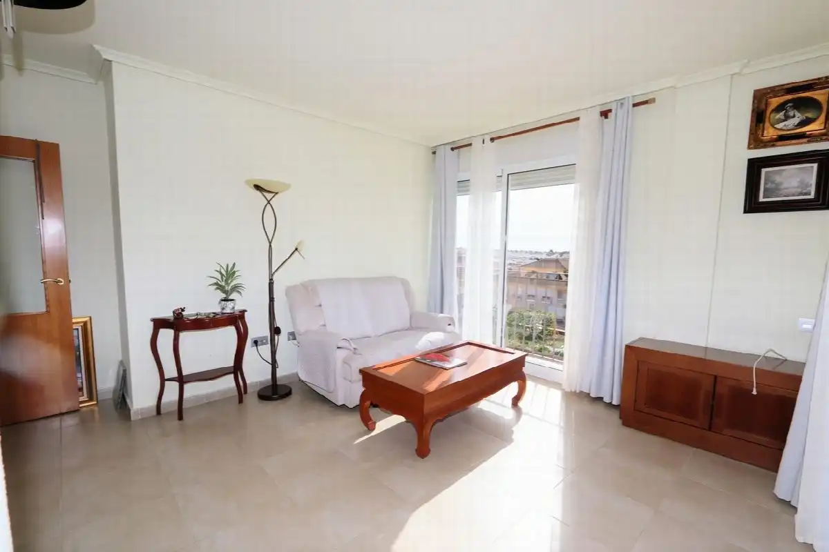 Sala d'estar de Apartament en venda en Murcia