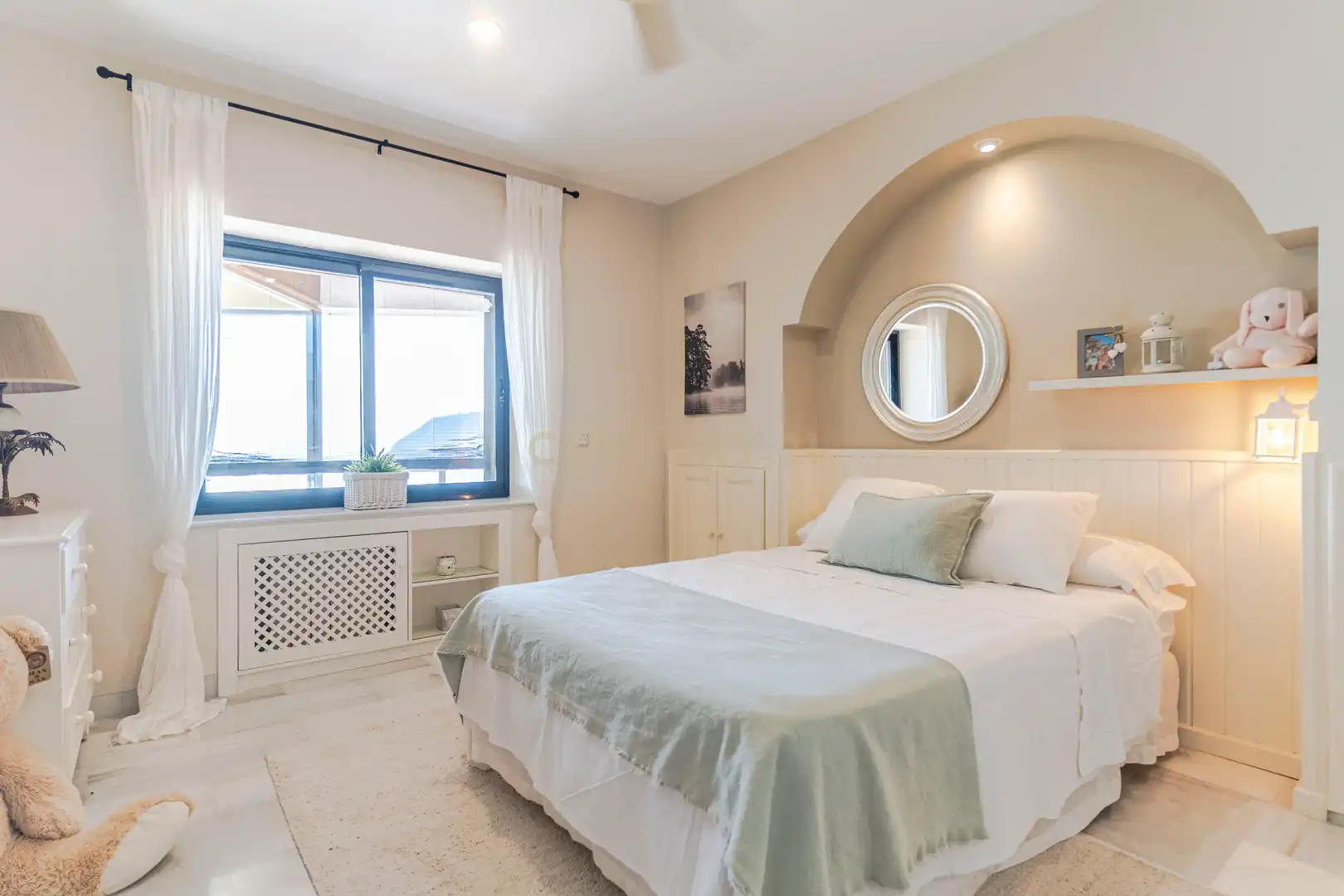 Bedroom of Houses for sale in Almuñécar  with Air Conditioner, Private garden and Storage room