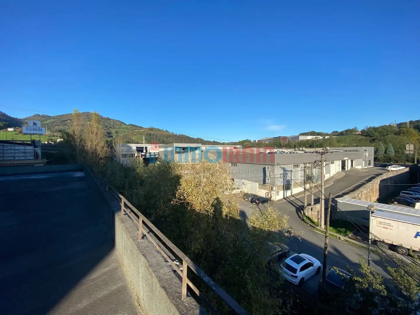 Exterior view of Industrial buildings for rent in Olaberria