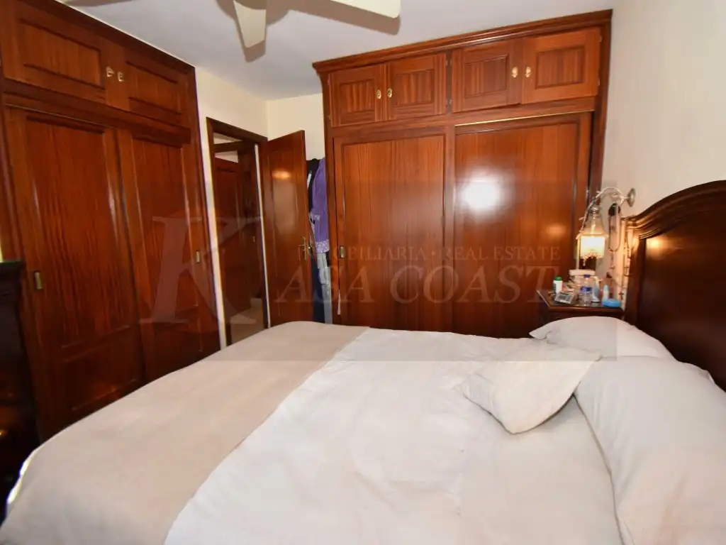 Bedroom of Flat for sale in Fuengirola  with Air Conditioner, Private garden and Terrace