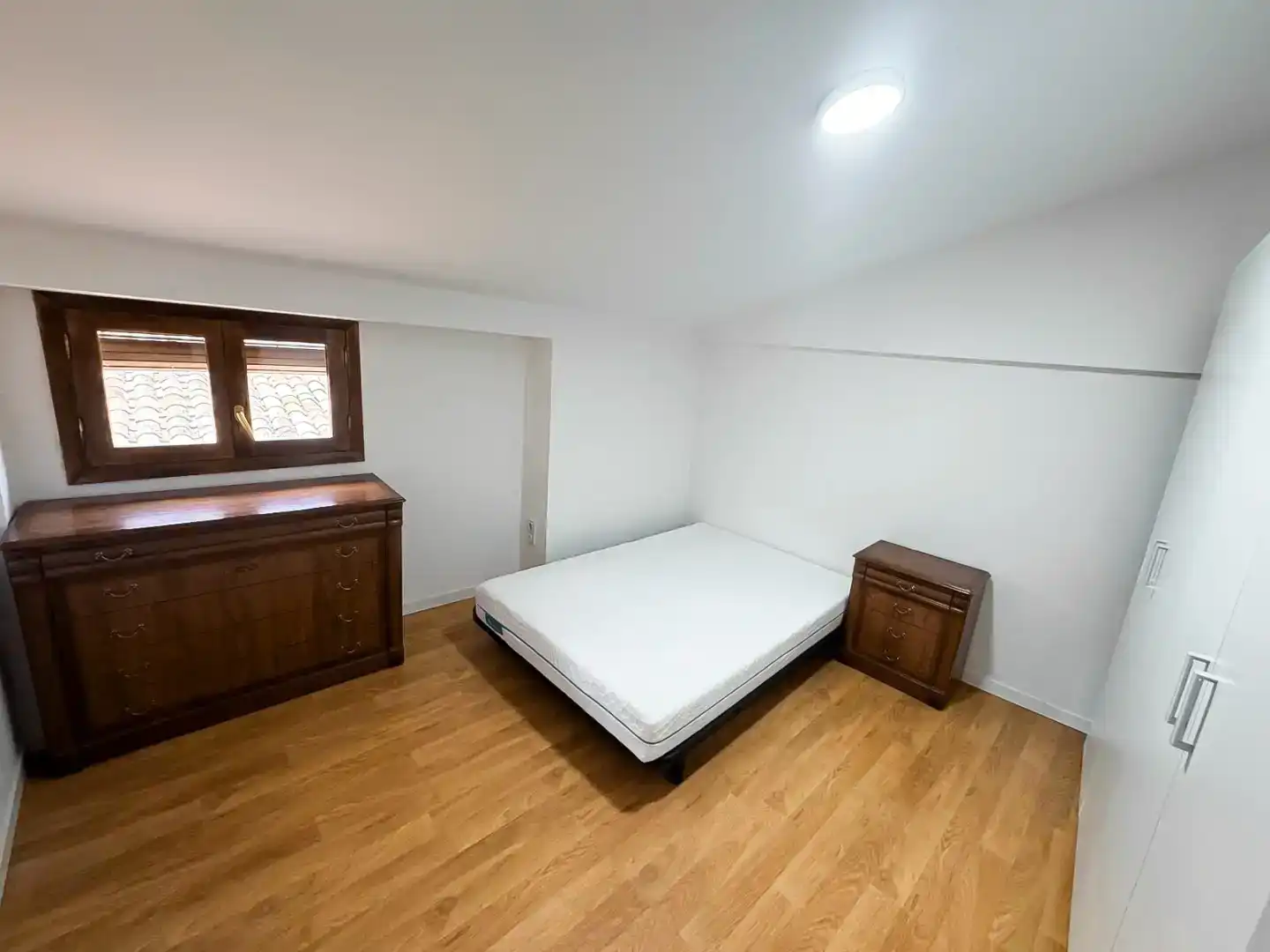 Schlafzimmer von Wohnung zur Miete in Tarazona
