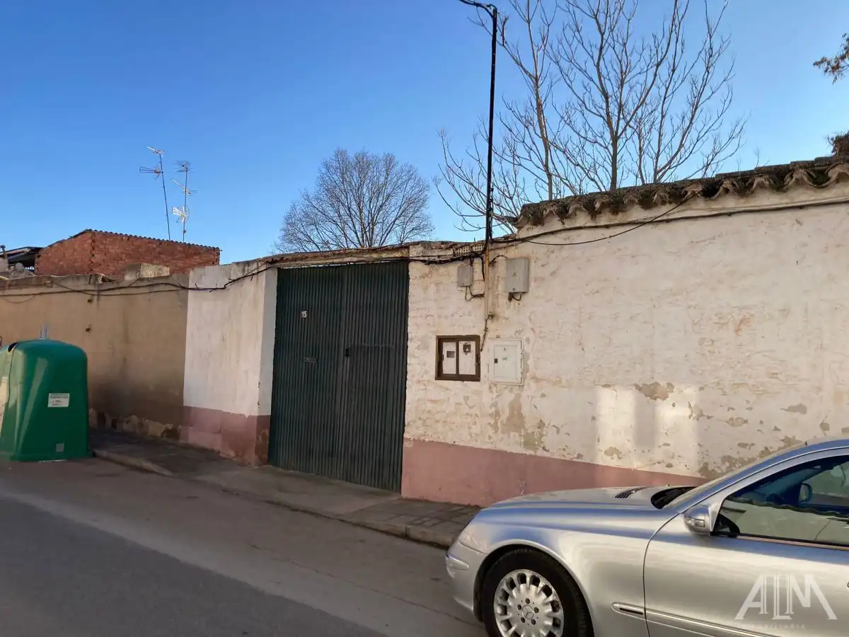 Vista exterior de Residencial en venta en Ciudad Real Capital