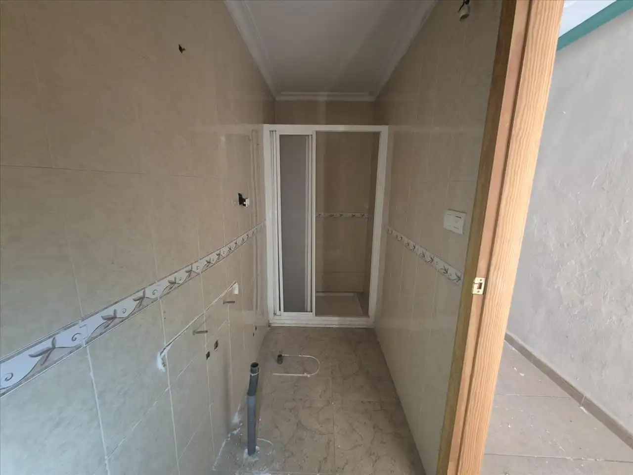 Badezimmer von Einfamilien-Reihenhaus zum Verkauf in Baza