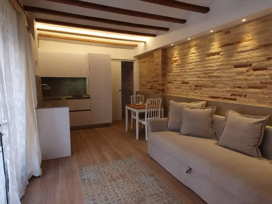 Apartament de lloguer a Carrer de la Reina, 97, El Cabanyal - El Canyamelar