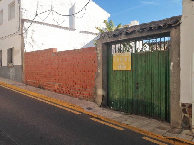 Terreno residencial en Venta en Calle Caballeros en Esquivias