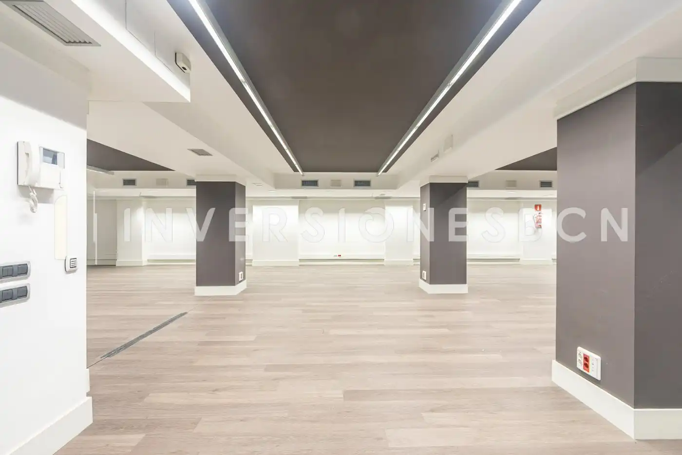 Local comercial de lloguer a Carrer Calabria, imagen 33