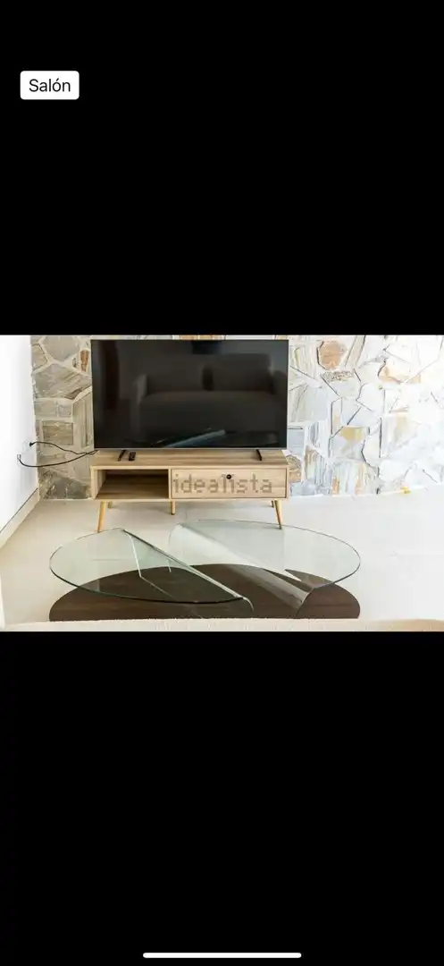 Sala d'estar de Casa o xalet en venda en Benalmádena amb Aire condicionat, Jardí privat i Terrassa