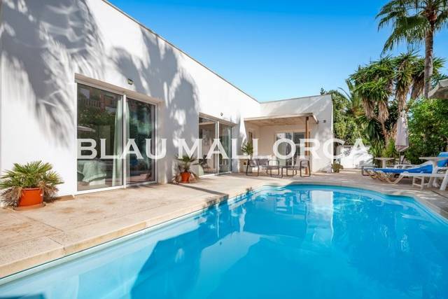 Casa adosada en Venta en Port Nou - Port Verd  - Port Vell