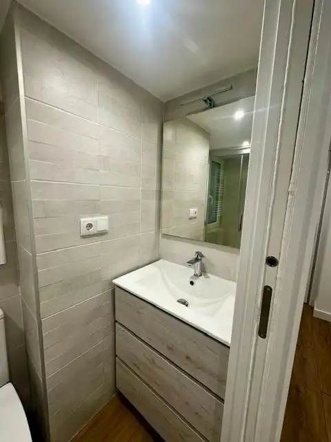 Bathroom of Flat for rent in Burgos  with Heating and Balcony