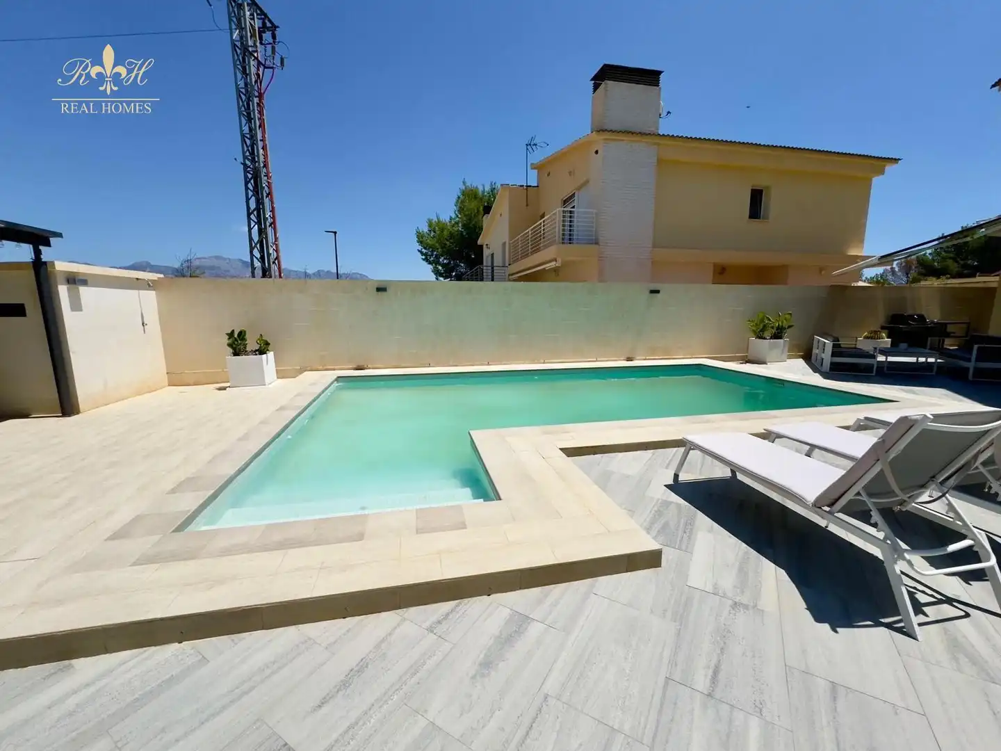 Piscina de Casa adosada en venda en L'Alfàs del Pi amb Aire condicionat, Terrassa i Piscina