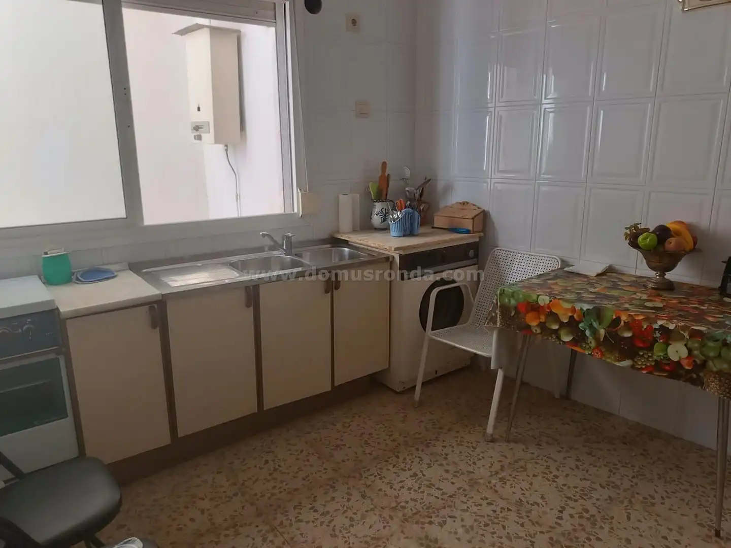 Cuina de Casa o xalet en venda en El Burgo amb Terrassa i Moblat