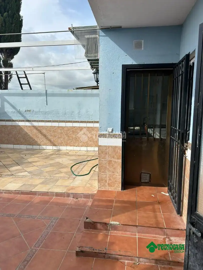 Vista exterior de Casa adosada en venta en Alcabón
