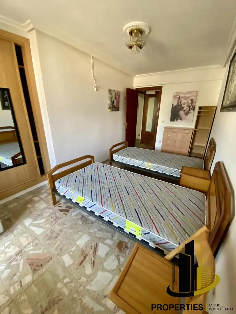 Habitación de Casa o chalet en venta en Santibáñez de Béjar