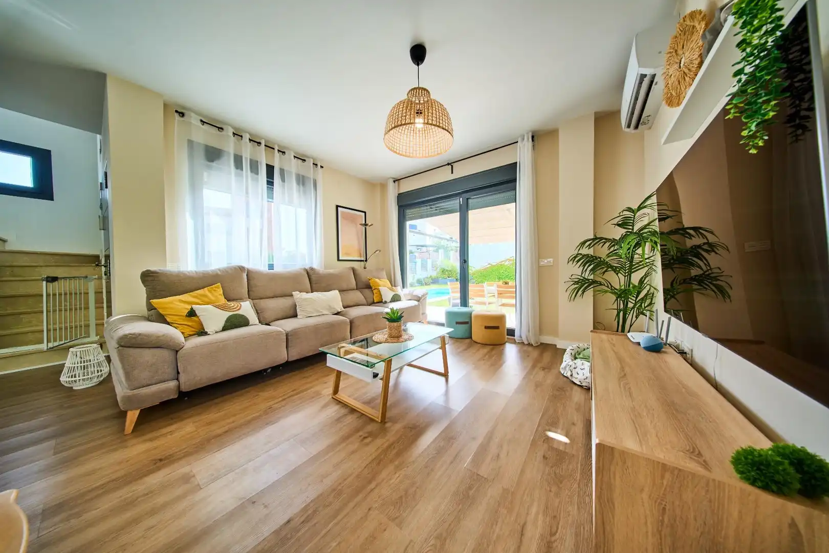 Sala de estar de Casa o chalet en venta en Dílar con Calefacción y Piscina comunitaria