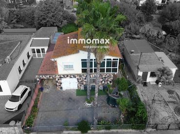 Xalet amb piscina en venda a Santa Eulàlia de Ronçana