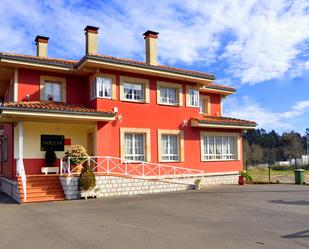 Vista exterior de Apartament de lloguer en Llanes