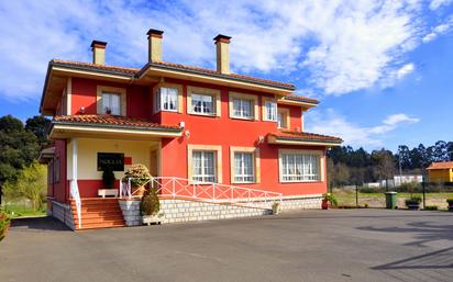 Vista exterior de Apartament de lloguer en Llanes