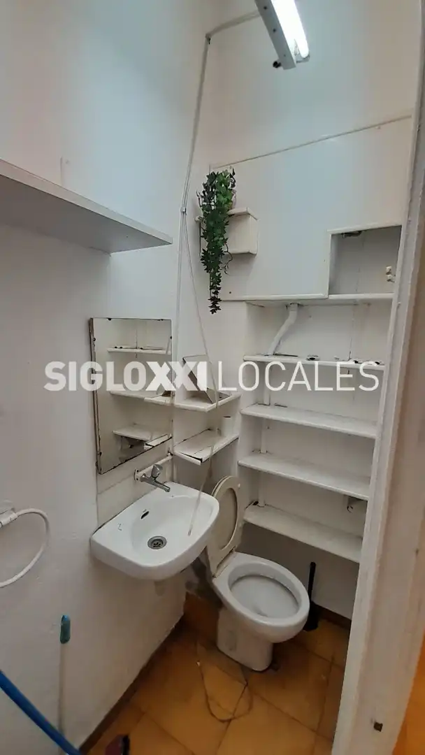 Baño de Local de alquiler en Barcelona