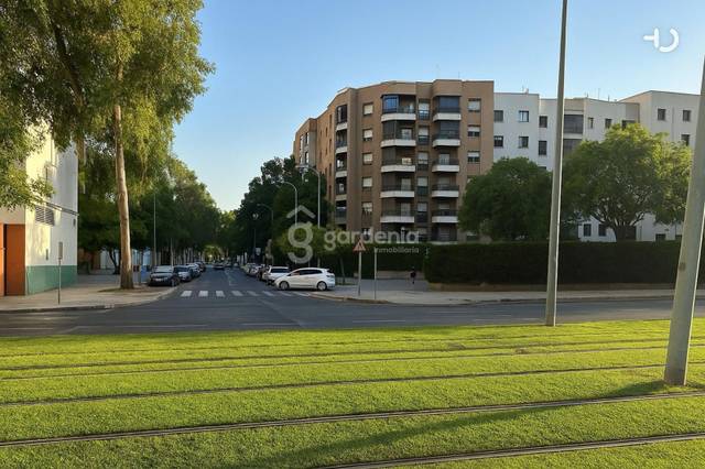Piso en Alquiler en Plaza Aviador Ruiz de Alda en San Bernardo