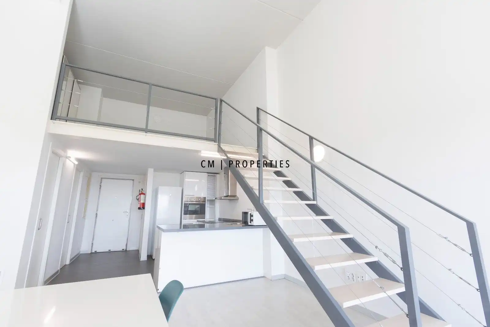 Wohnung zur Miete in Xirivella mit Klimaanlage, Heizung und Terrasse