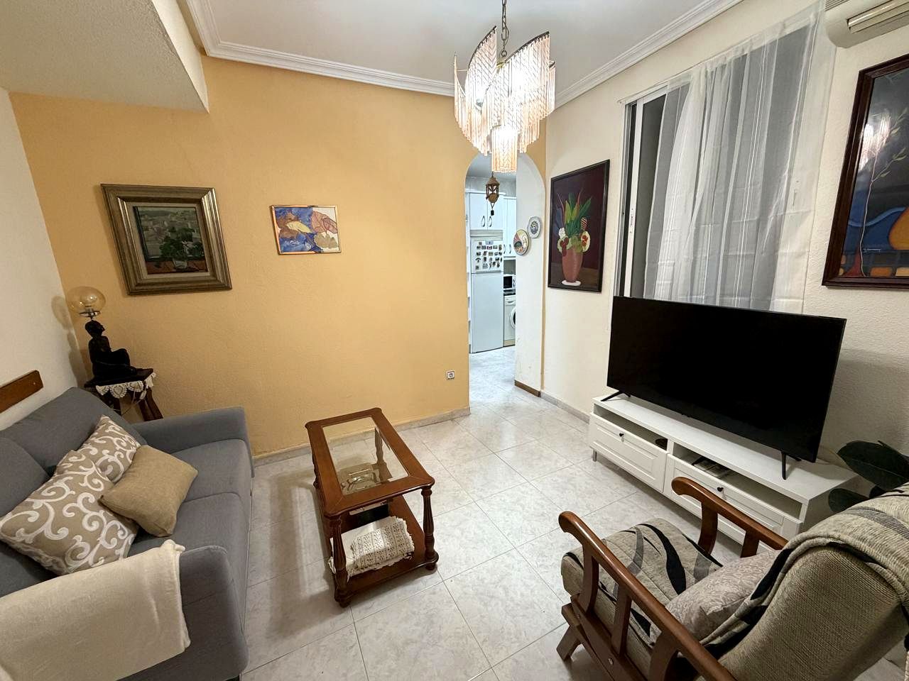 Sala d'estar de Planta baixa de lloguer en  Madrid Capital amb Aire condicionat, Calefacció i Terrassa