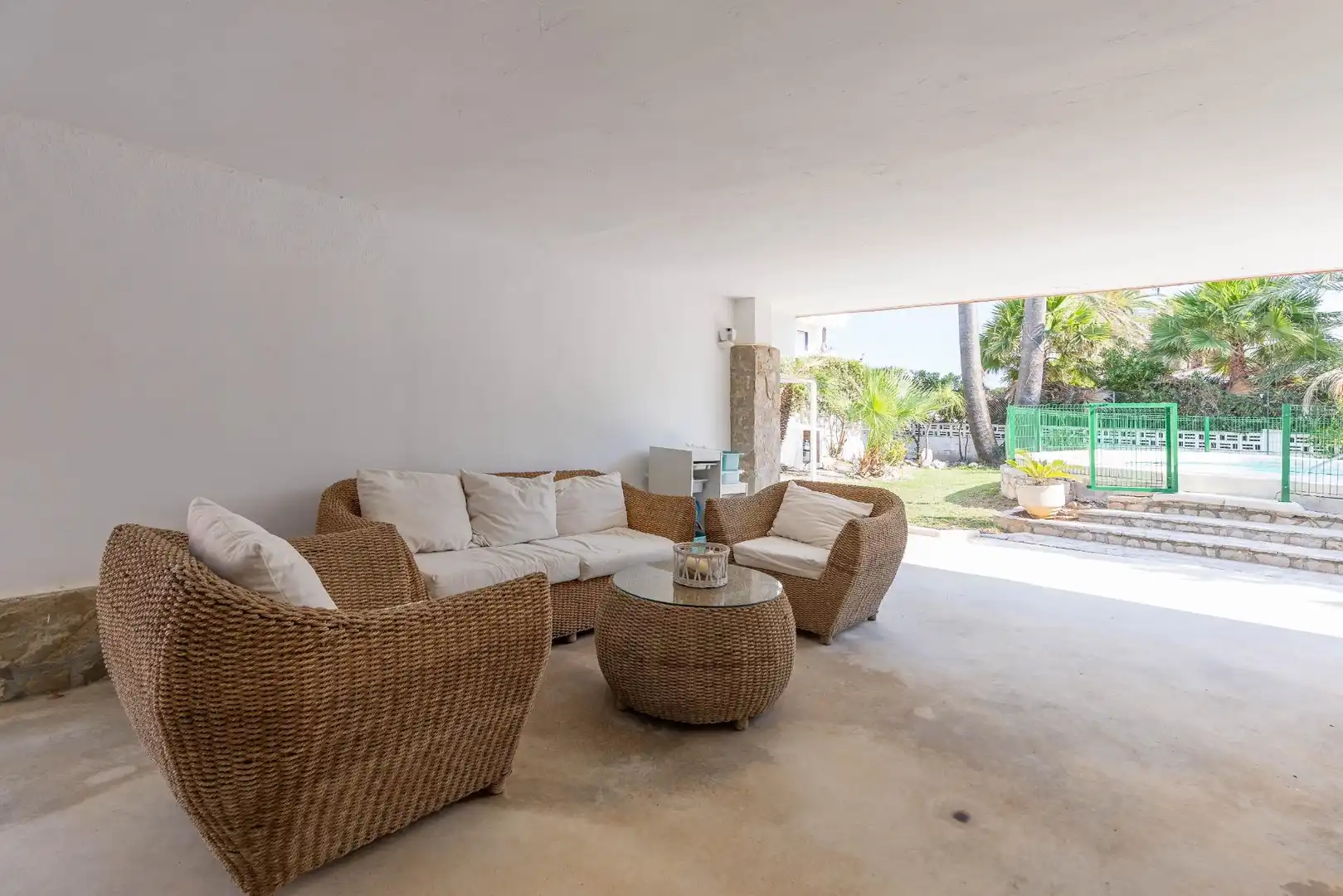 Terrasse von Haus oder Chalet zum Verkauf in Dénia mit Klimaanlage, Heizung und Privatgarten