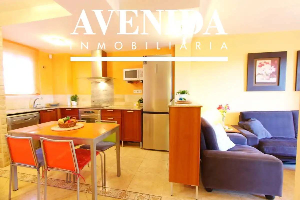 Kitchen of Apartments for sale in Oropesa del Mar / Orpesa  with Air Conditioner, Heating and Terrace