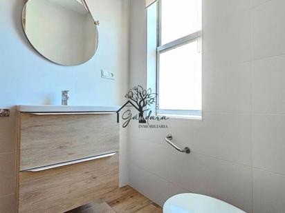 Bathroom of Flat for sale in Narón  with Terrace and Storage room