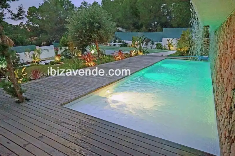 Xalet amb piscina en venda a Cala Salada, imagen 9
