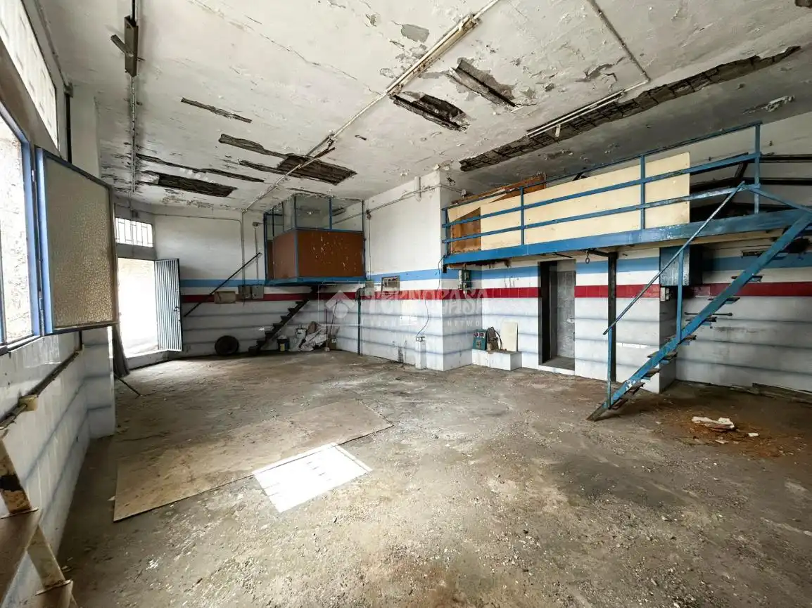 Commercial properties for sale in San Cristóbal de la Laguna  with Terrace