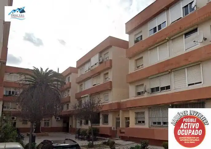 Apartment for sale in Barrio de San Carlos
