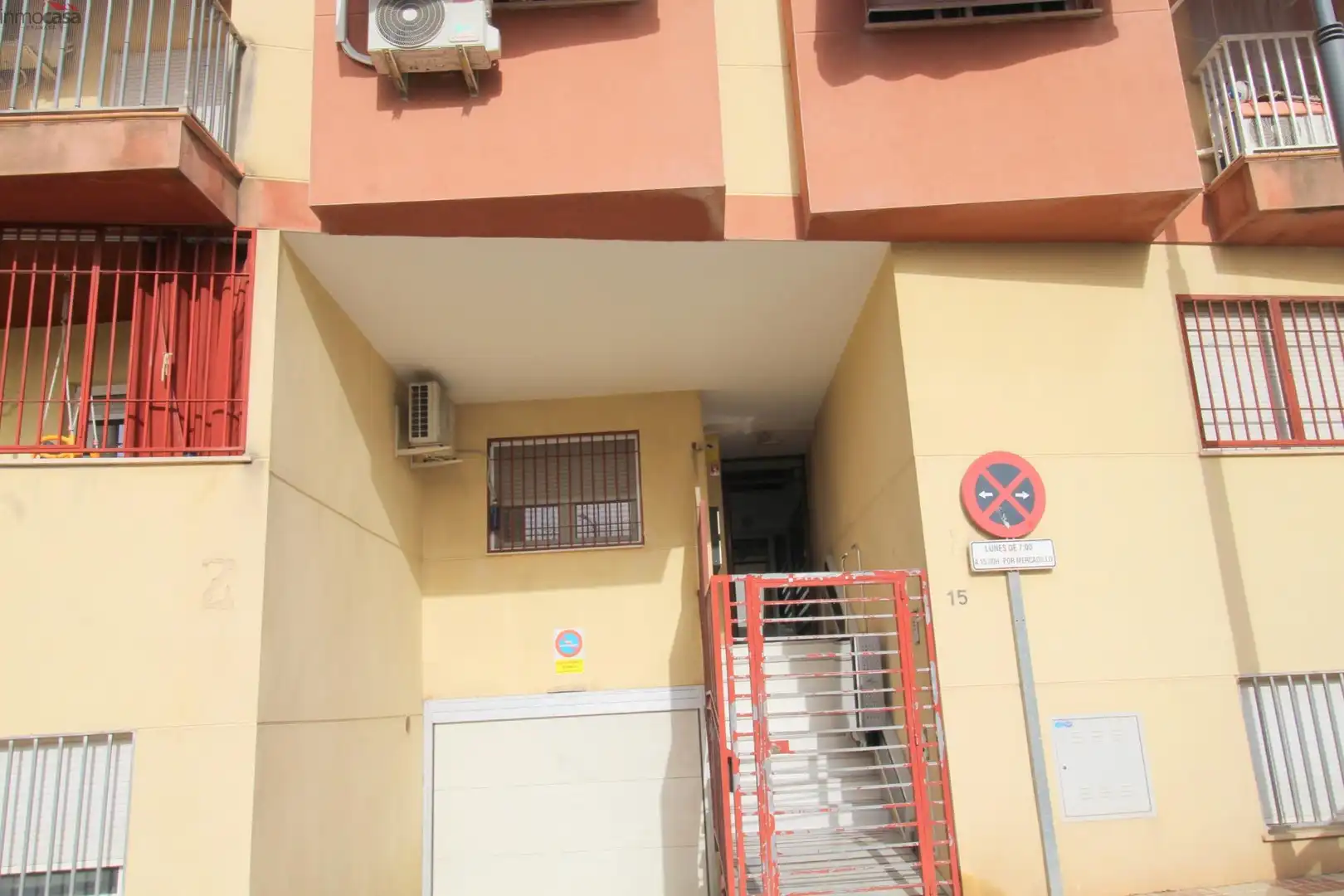 Exterior view of Flat for rent in Armilla