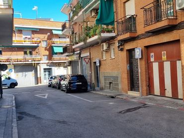 Pis amb balcó en venda a Calle de Luis de la Torre