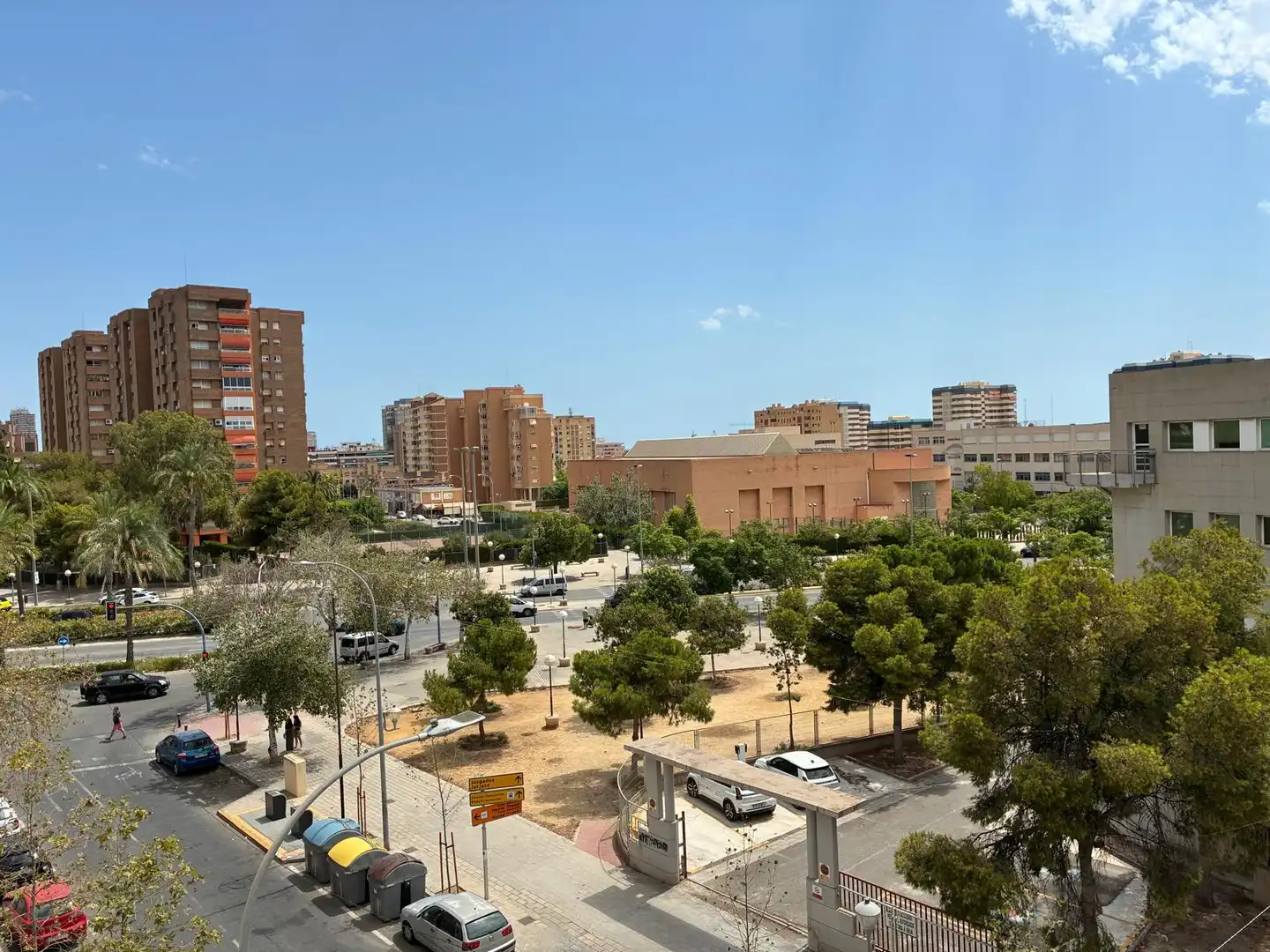 Vista exterior de Pis en venda en Alicante / Alacant amb Aire condicionat, Calefacció i Traster