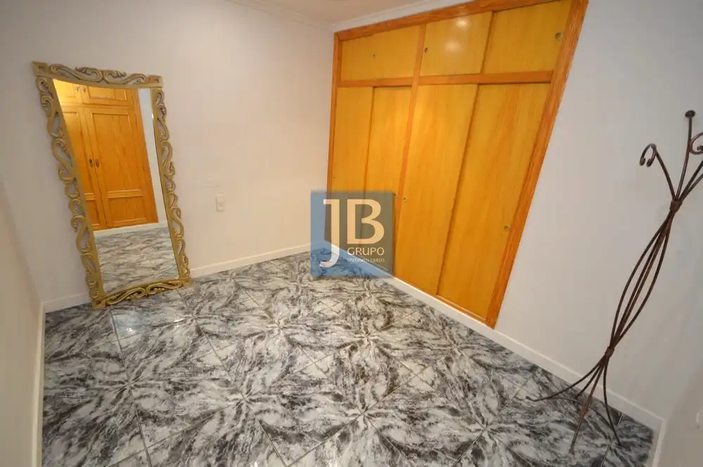 Casa adosada en venda en L'Alcúdia de Crespins amb Terrassa, Moblat i Forn