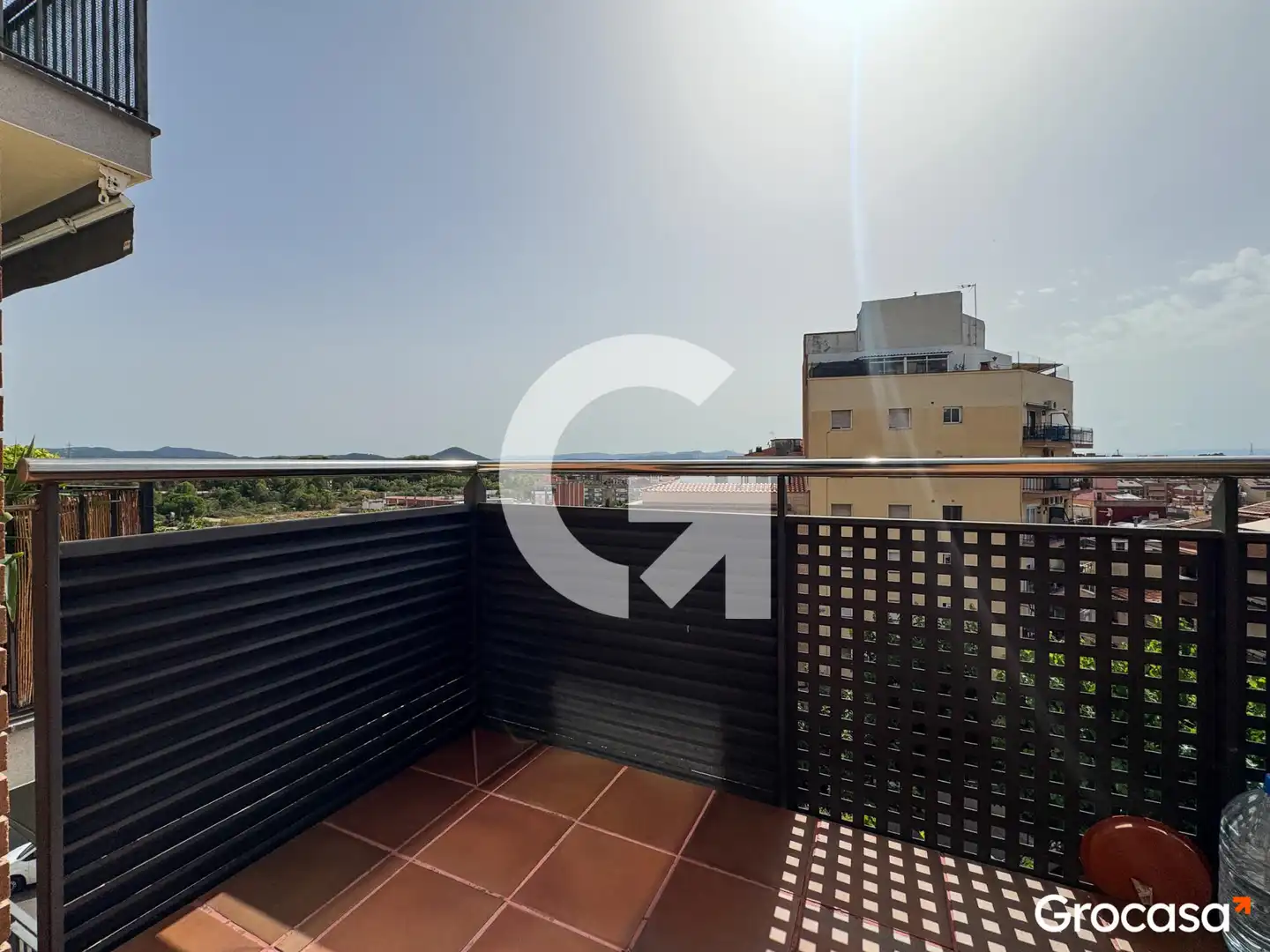 Terrace of Flat for sale in Rubí  with Air Conditioner, Heating and Oven
