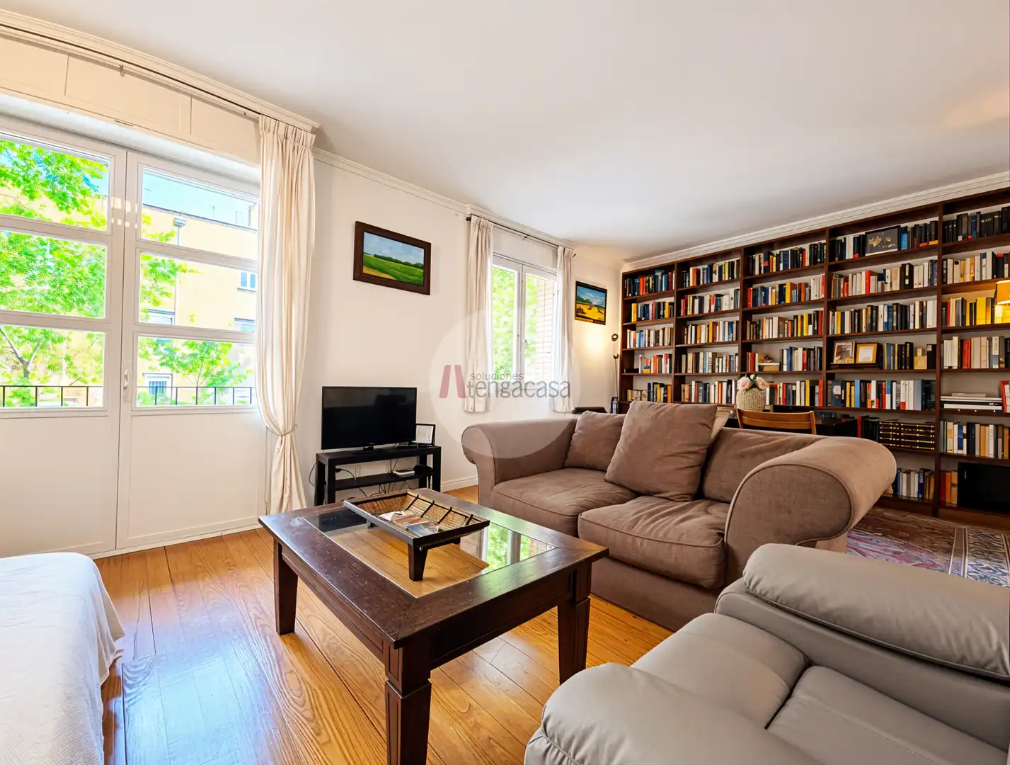 Sala de estar de Piso en venta en Madrid con Calefacción, Parquet y Terraza