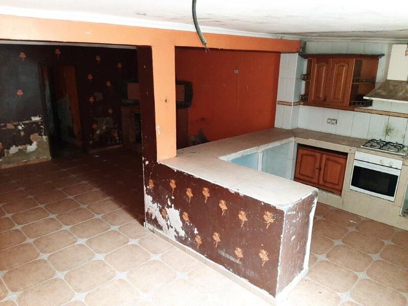 Casa adosada en venda a Alquerieta
