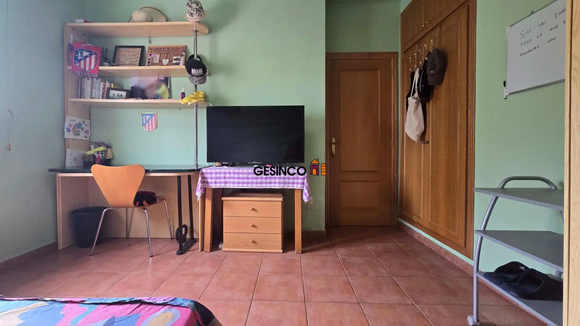 Bedroom of Houses for sale in Ontinyent  with Air Conditioner, Private garden and Storage room