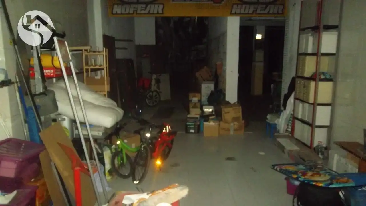 Local comercial en venda a Centro, imagen 3