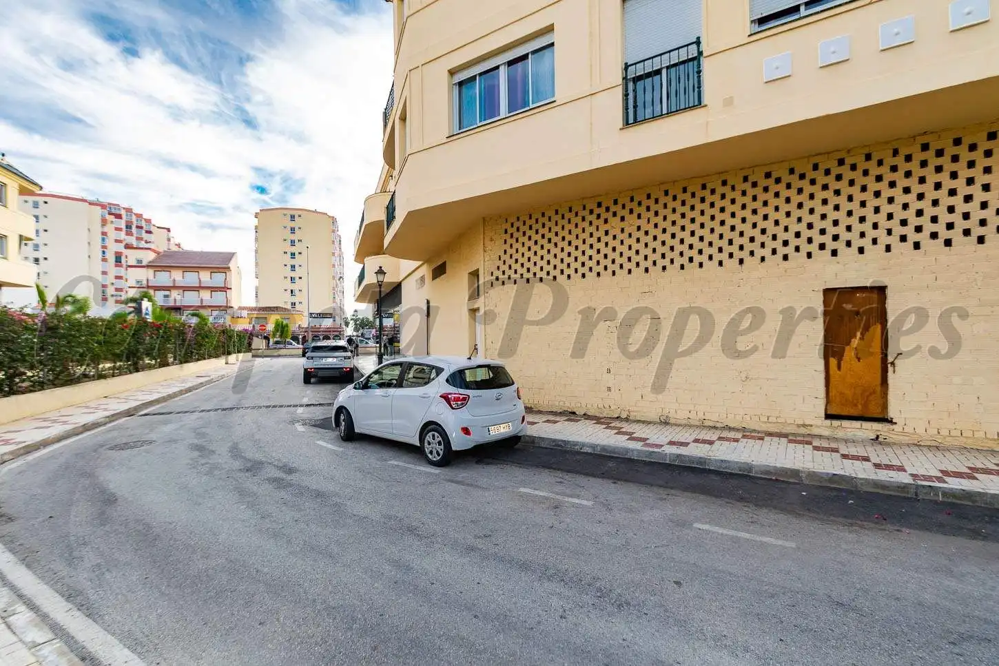 Business premises to rent in Urbanización Santa Rosa