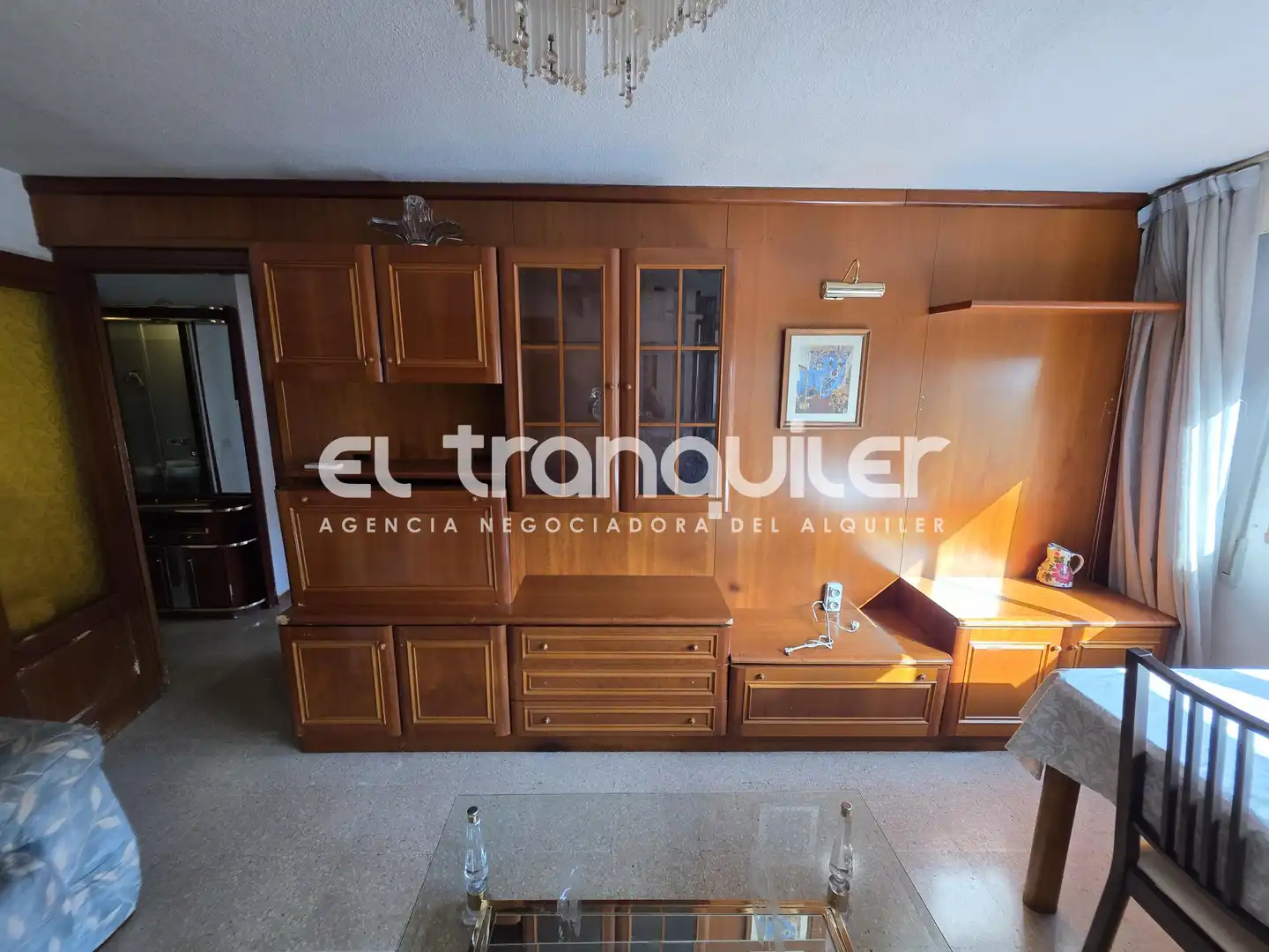 Sala d'estar de Pis en venda en Madrid amb Aire condicionat, Terrassa i Moblat
