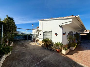 Casa amb jardí en venda a Pont