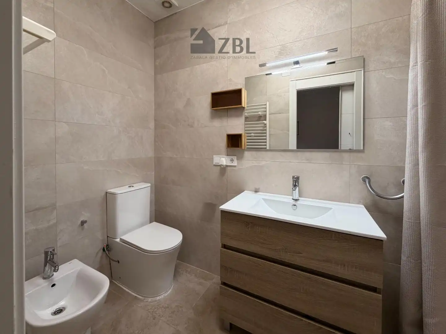 Badezimmer von Wohnung zum Verkauf in Santpedor mit Heizung, Terrasse und Balkon