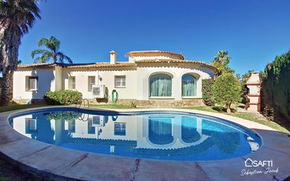 Swimming pool of House or chalet for sale in Oliva