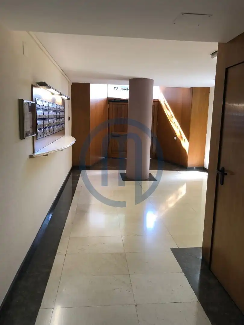 Local comercial de lloguer a Sant Esteve, imagen 5