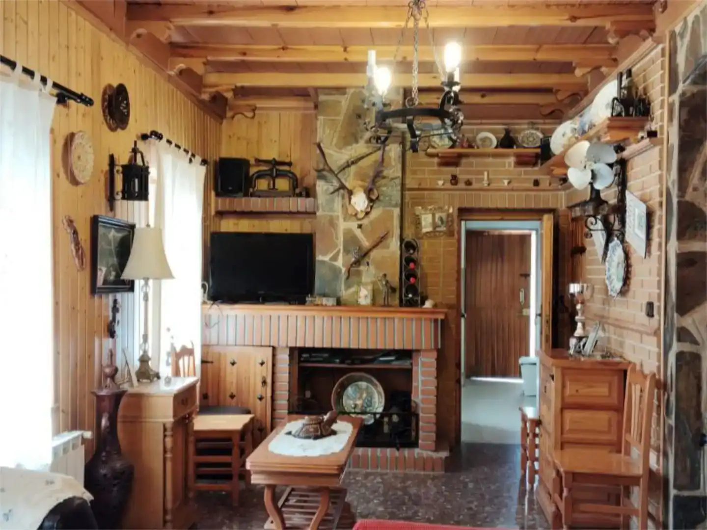 Sala de estar de Casa o chalet en venta en Almuradiel con Jardín privado, Trastero y Amueblado