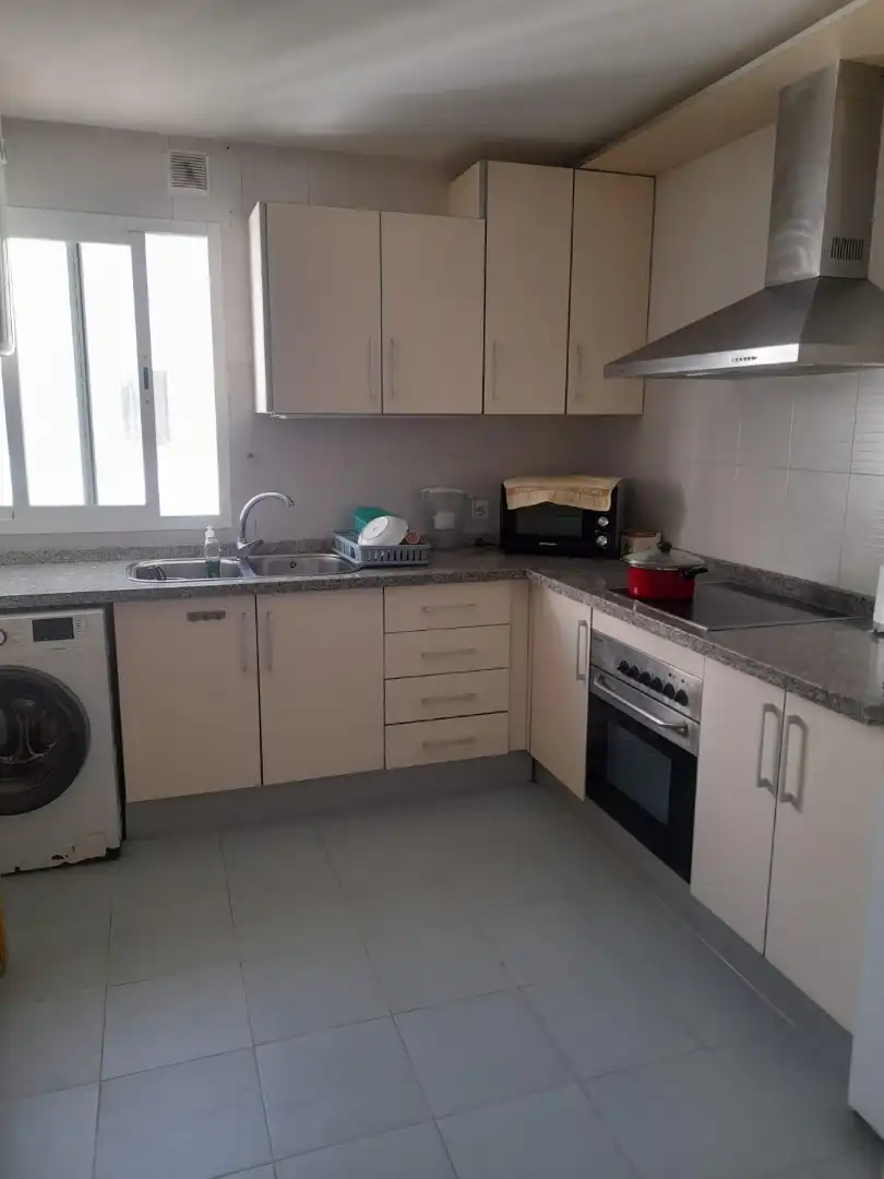Attic for rent in Avenida de Europa, Chapín - Campus Universitario - Navinco